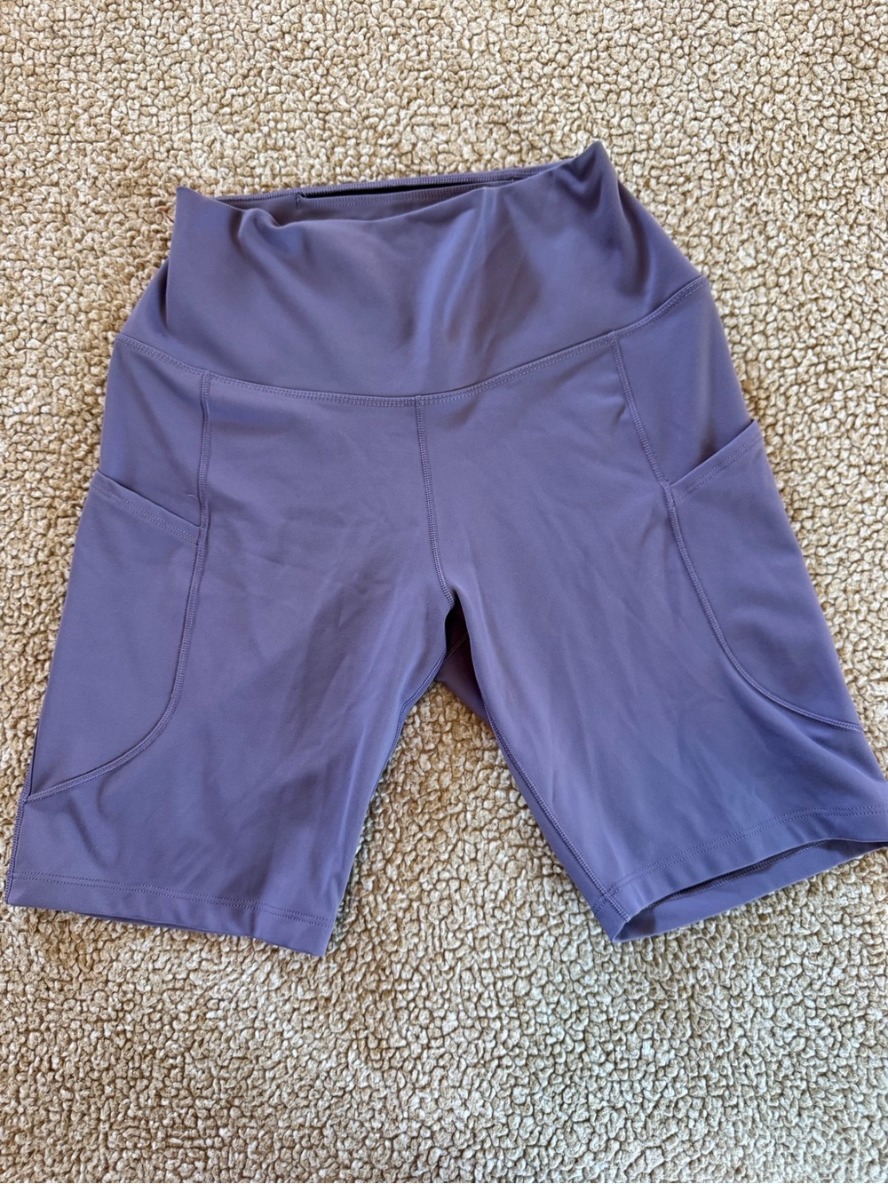 Nike One Dri-FIT Purple High Rise Biker Shorts Medium Pockets Athleisure